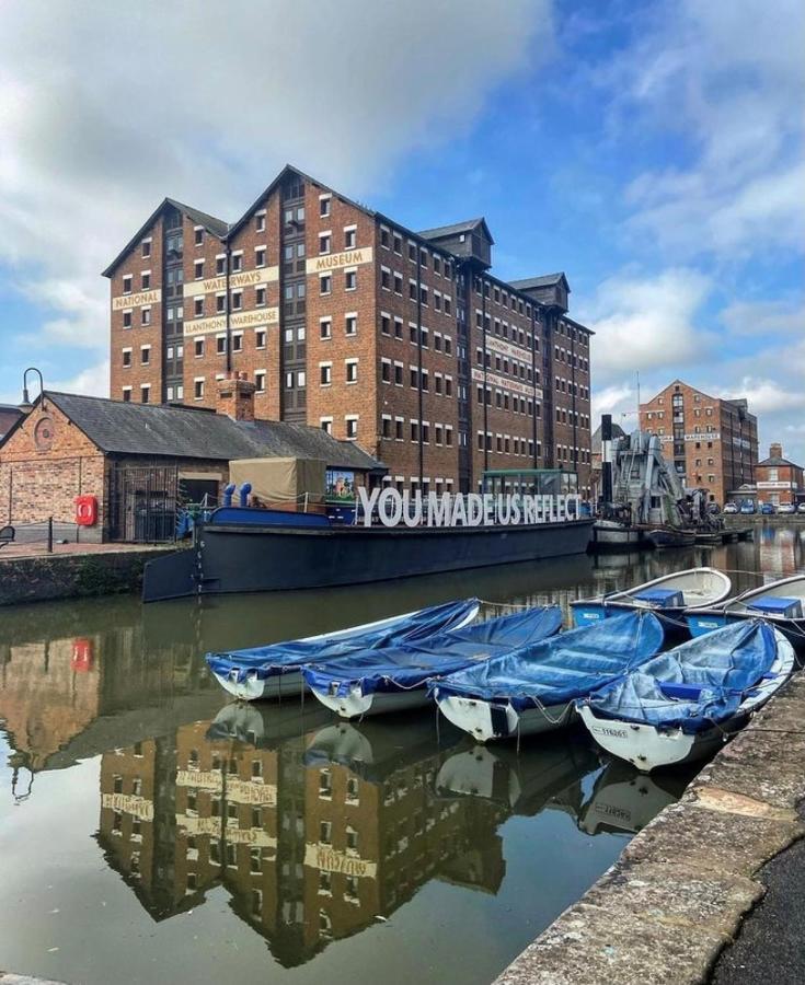 Stewart Docks Apartment Gloucester Esterno foto